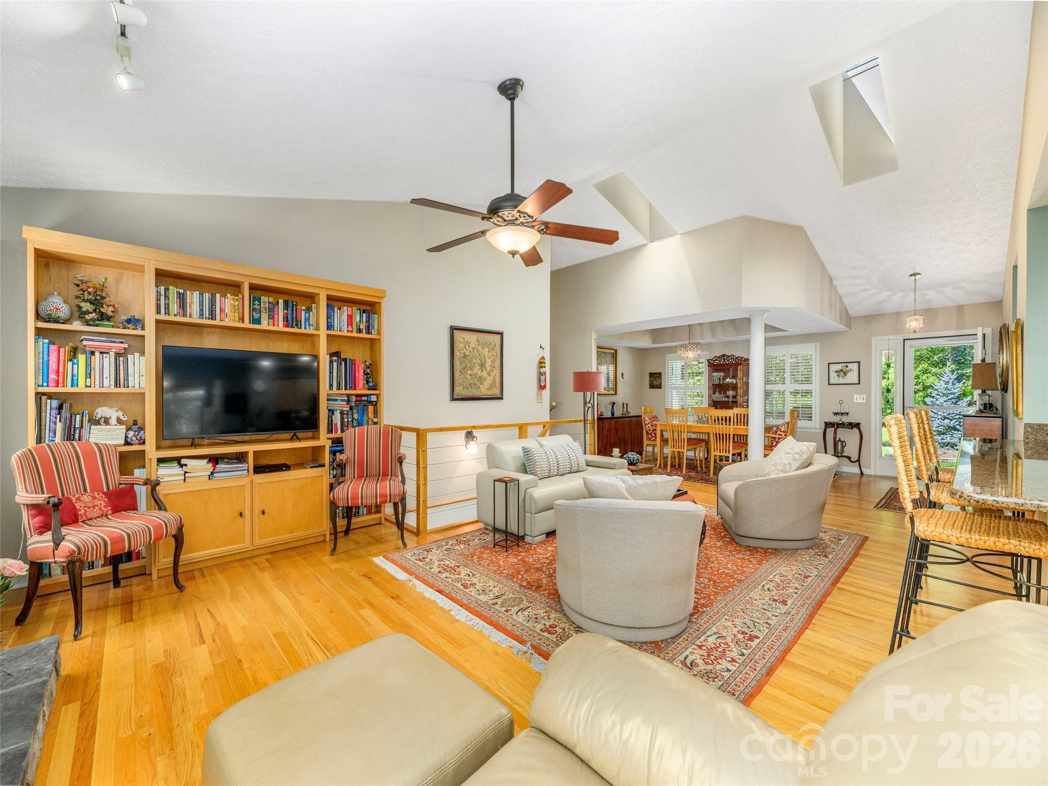 Single Family Residence at 130 Olds Trail, Hendersonville, photo 20 of 48