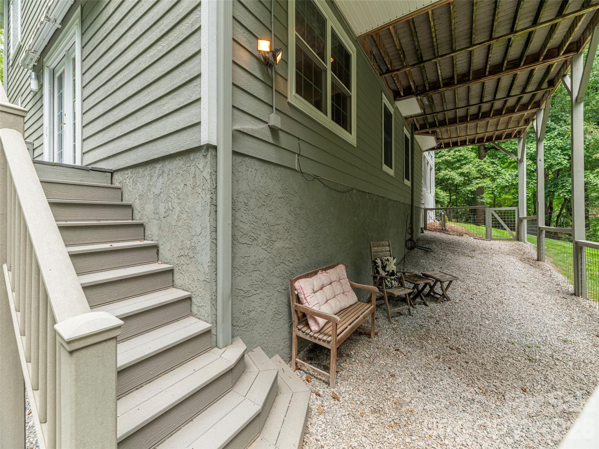 Single Family Residence at 130 Olds Trail, Hendersonville, photo 42 of 48