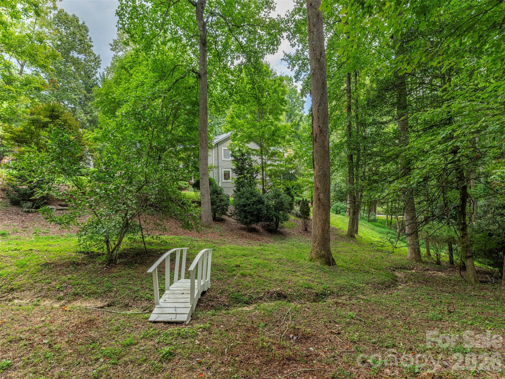 Single Family Residence at 130 Olds Trail, Hendersonville, photo 46 of 48