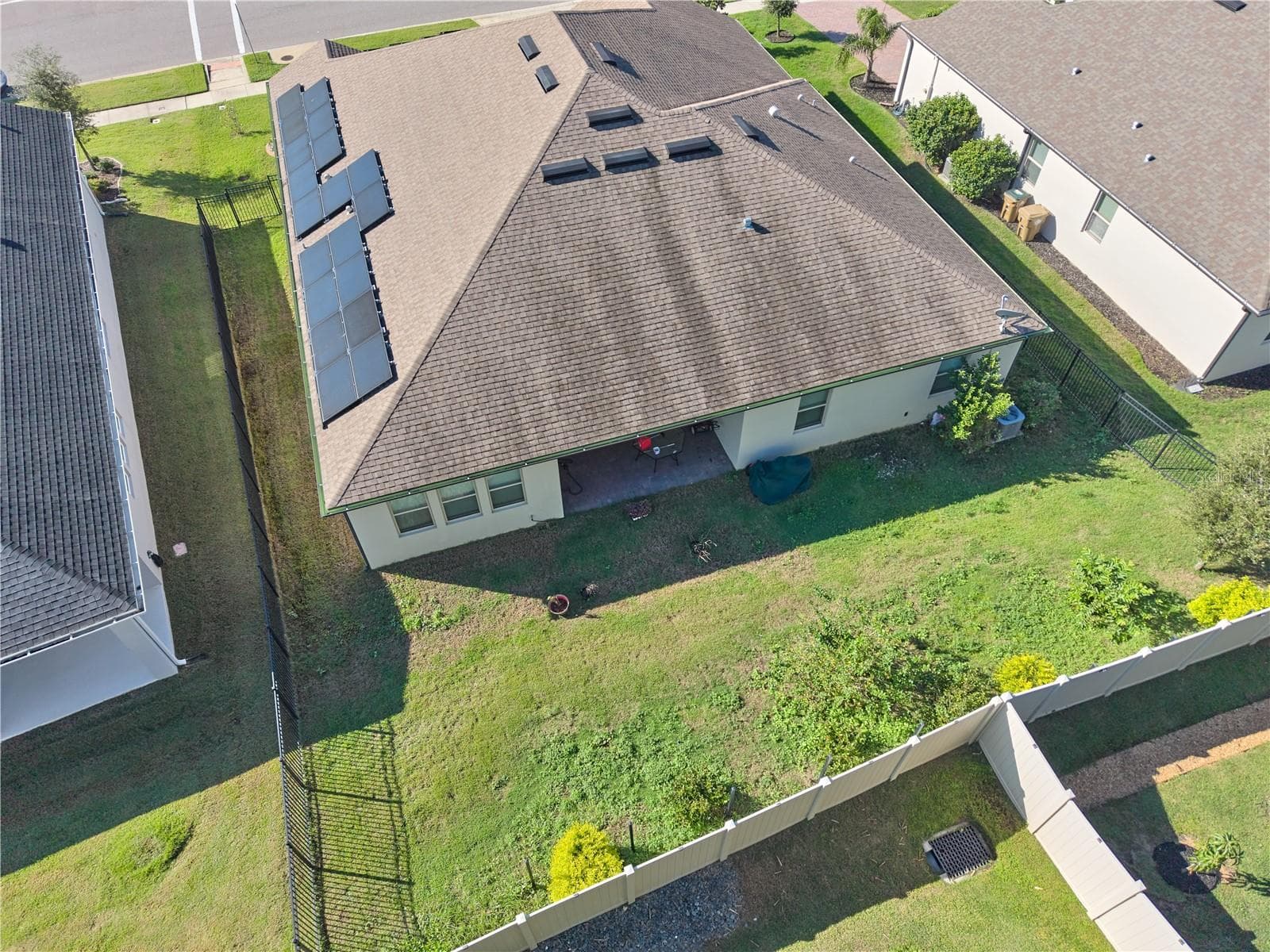 Single Family Residence at 17329 HICKORY WIND DR, CLERMONT, photo 3 of 75