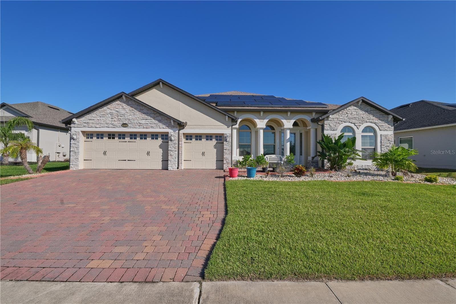 Single Family Residence at 17329 HICKORY WIND DR, CLERMONT, photo 8 of 75