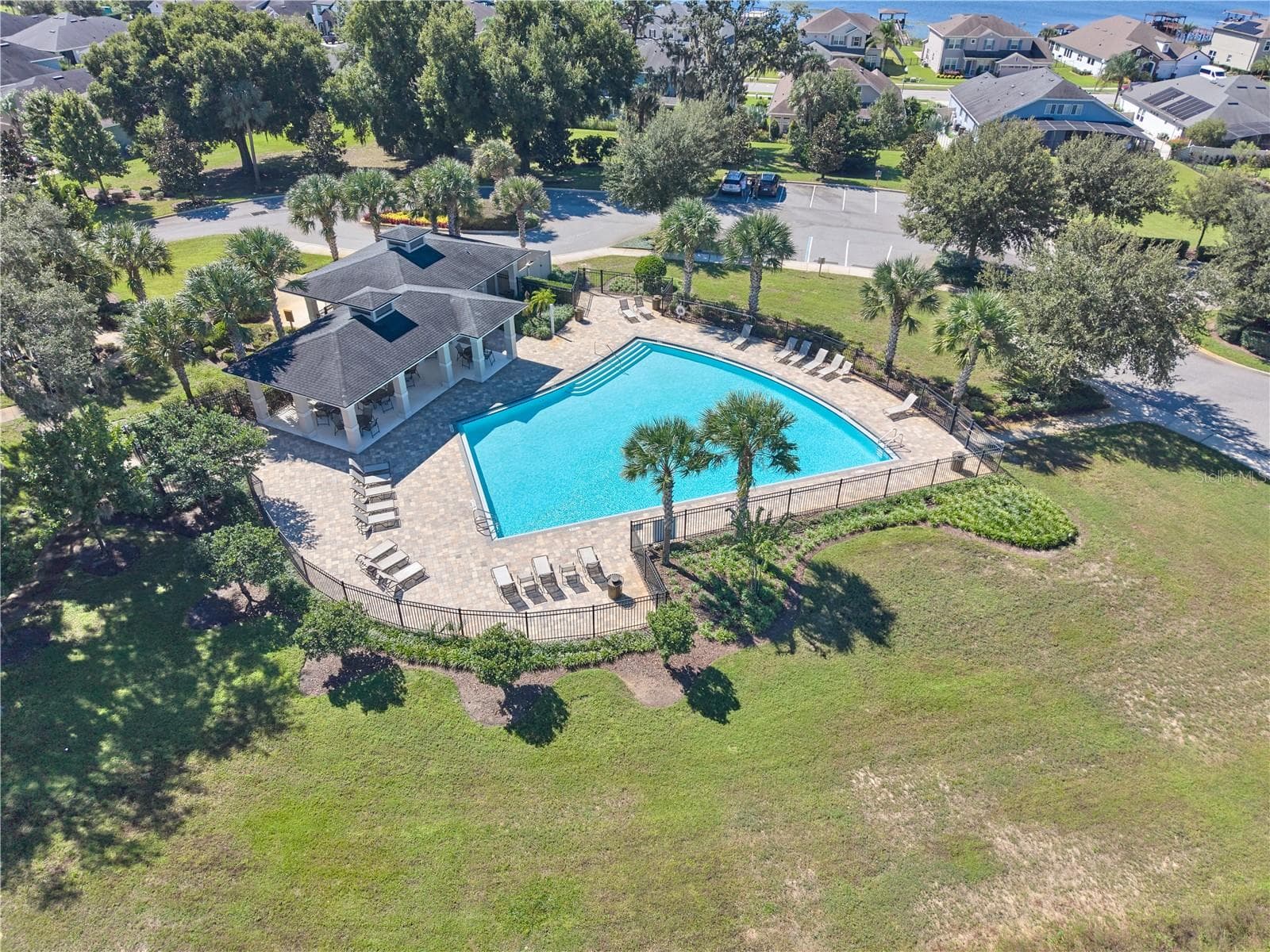 Single Family Residence at 17329 HICKORY WIND DR, CLERMONT, photo 11 of 75