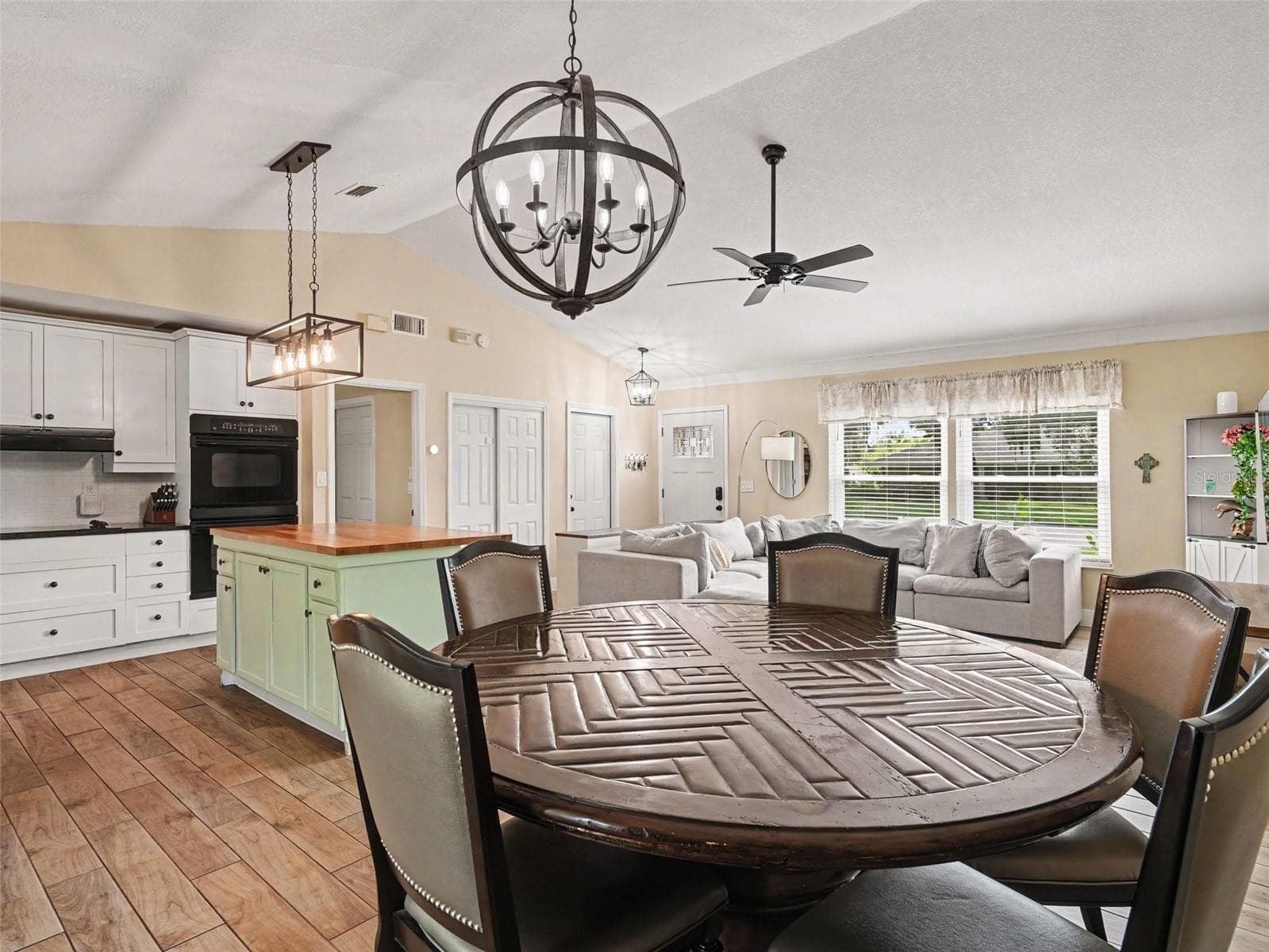 Dining, Kitchen and Living - 4333 CHARING CROSS RD, SARASOTA