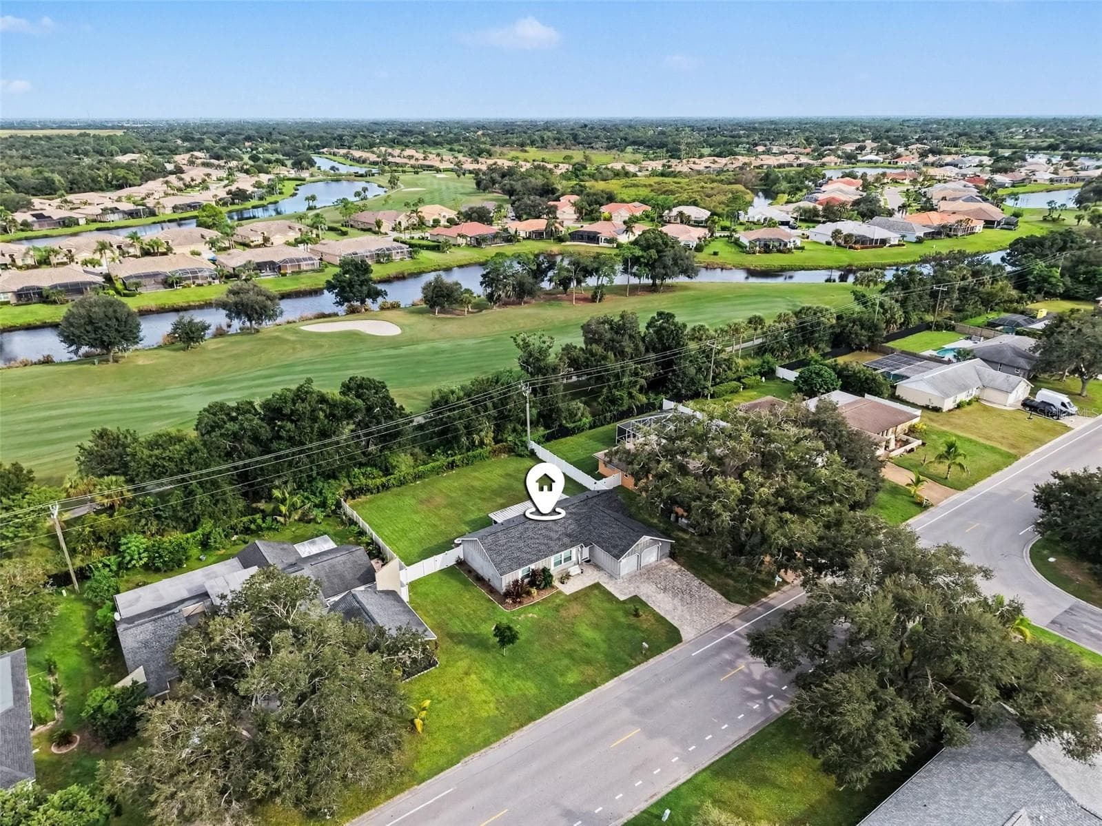 Single Family Residence at 4333 CHARING CROSS RD, SARASOTA, photo 33 of 41