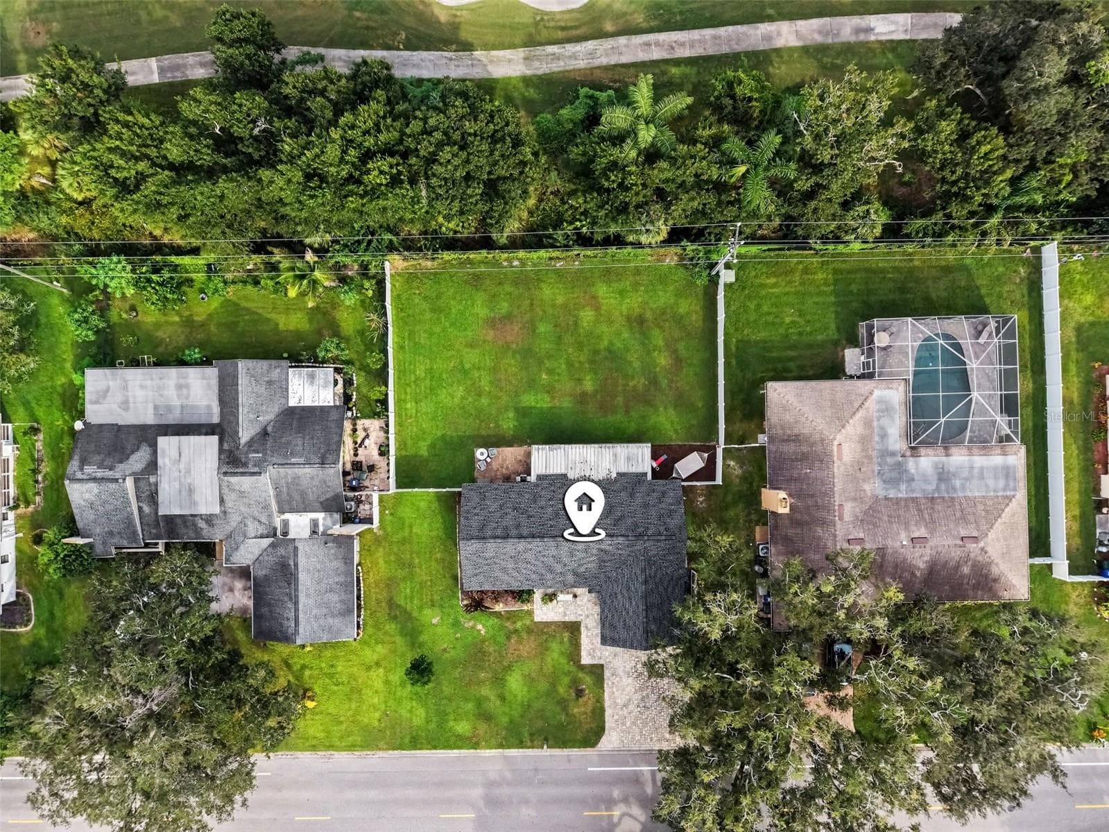 Single Family Residence at 4333 CHARING CROSS RD, SARASOTA, photo 36 of 41