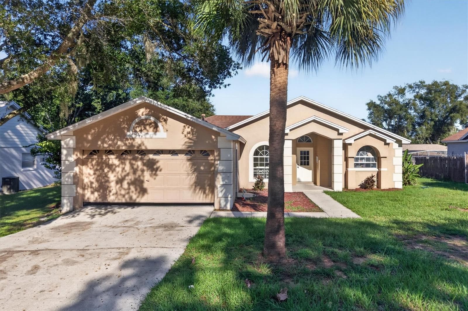 2228 DUNCAN TRL