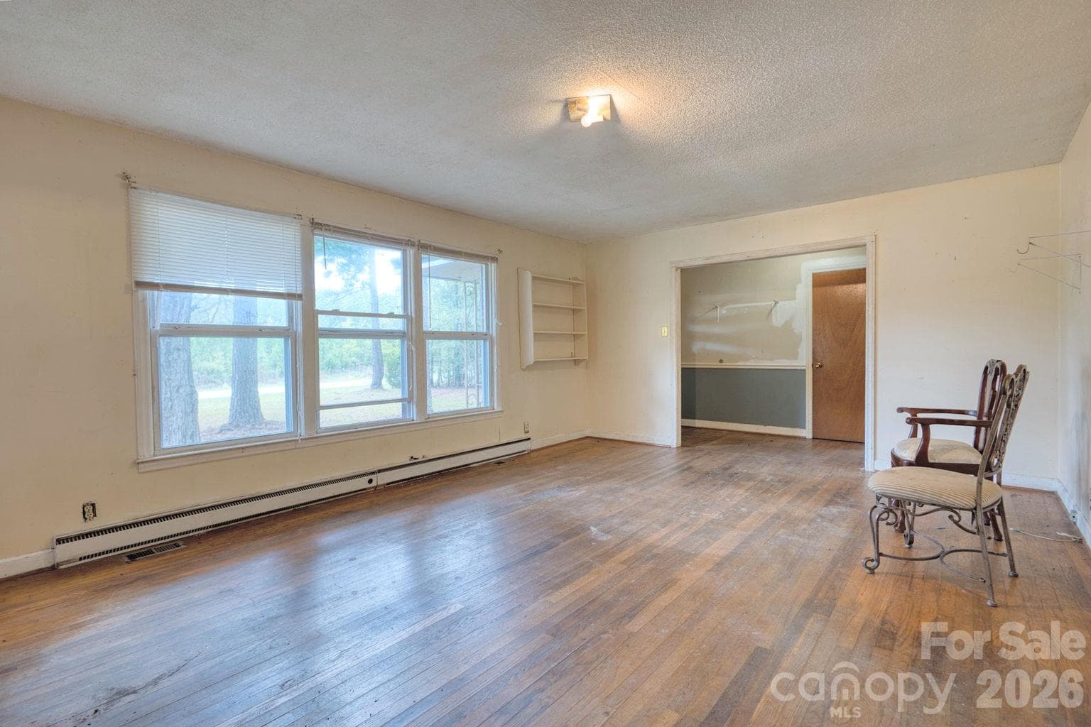 Single Family Residence at 4027 Great Falls Hwy Highway, Great Falls, photo 13 of 42