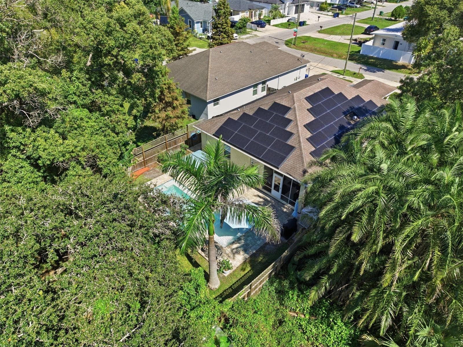 Single Family Residence at 7024 N DAKOTA AVE, TAMPA, photo 46 of 56