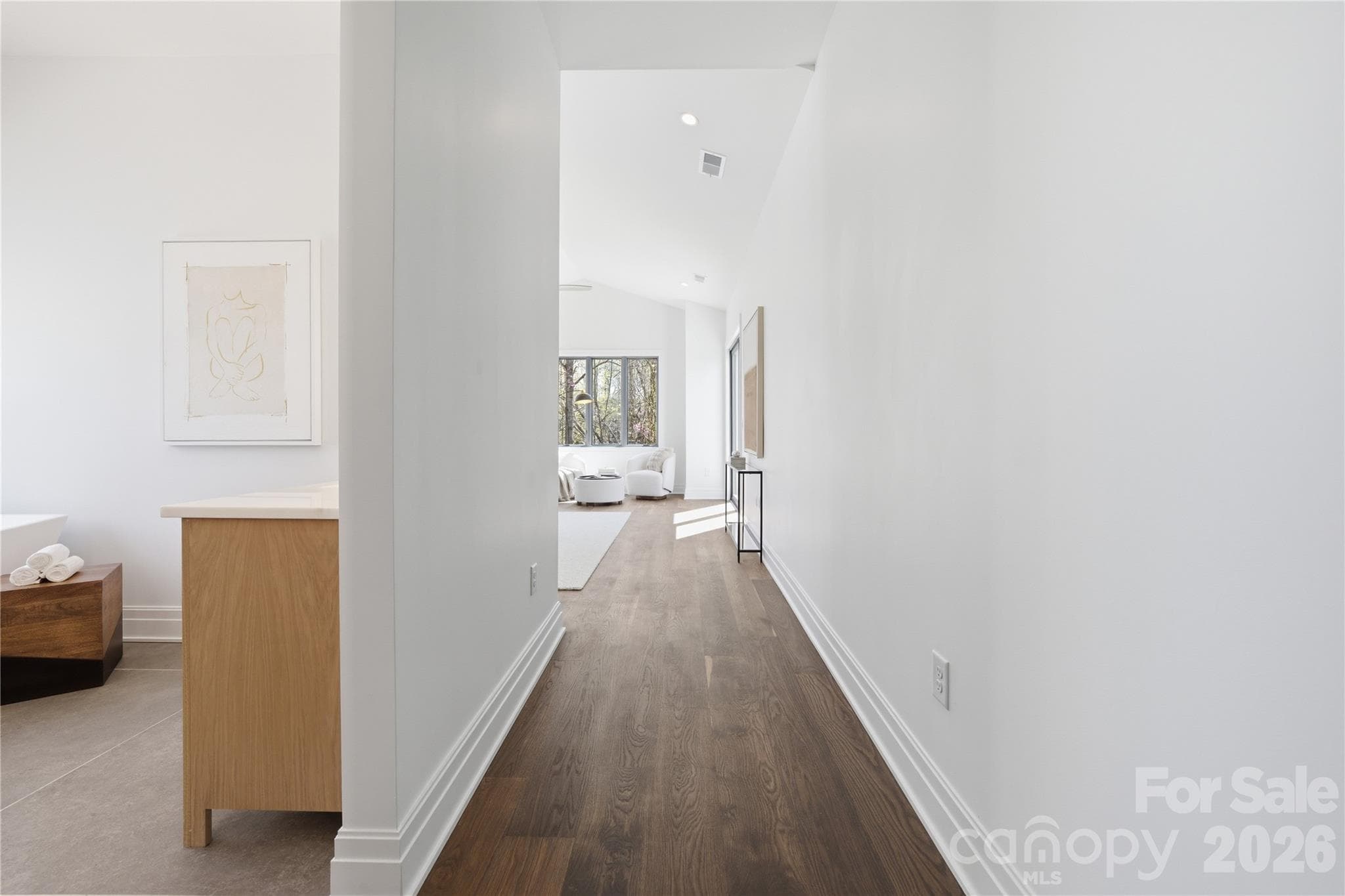 Primary Suite Hall - 1423 S Wendover Road, Charlotte