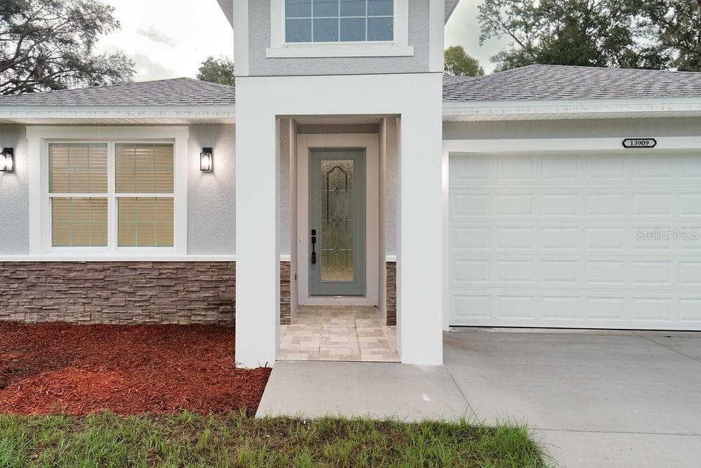 Single Family Residence at 13909 SE 53RD TER, SUMMERFIELD, photo 3 of 47