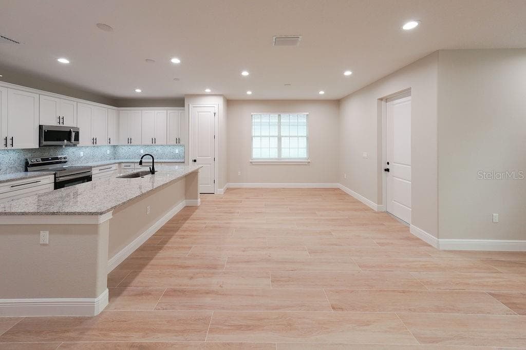 Single Family Residence at 13909 SE 53RD TER, SUMMERFIELD, photo 20 of 47