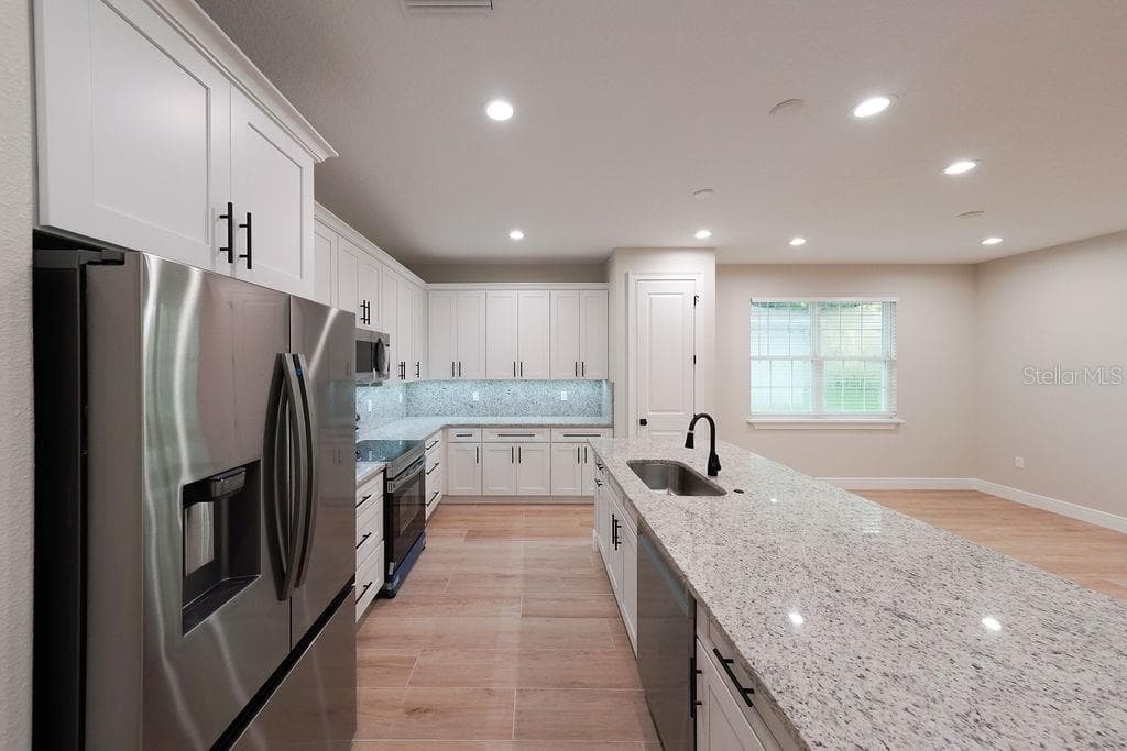 Single Family Residence at 13909 SE 53RD TER, SUMMERFIELD, photo 22 of 47