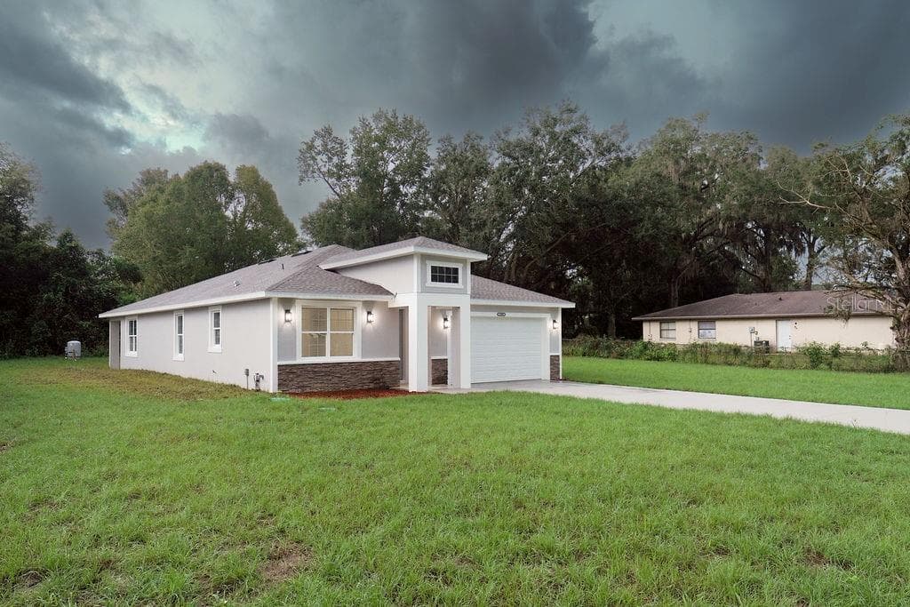 Single Family Residence at 13909 SE 53RD TER, SUMMERFIELD, photo 42 of 47