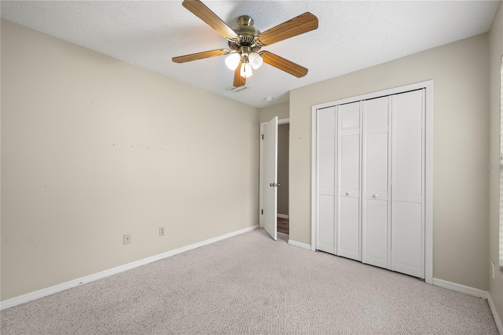 Single Family Residence at 1008 FOREST CIR, WINTER SPRINGS, photo 16 of 37