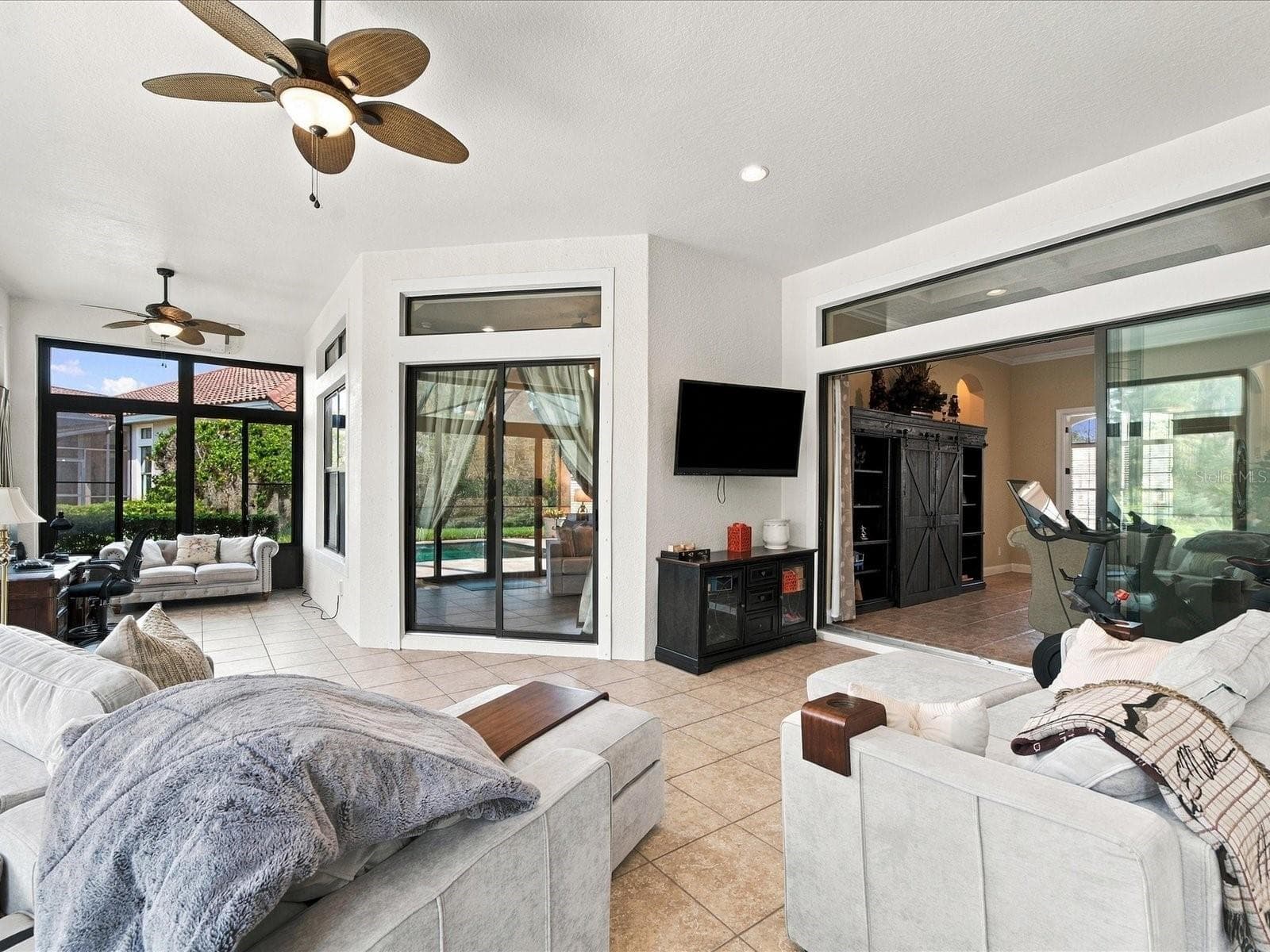 Single Family Residence at 17314 SAN ARINGO PL, LUTZ, photo 59 of 97