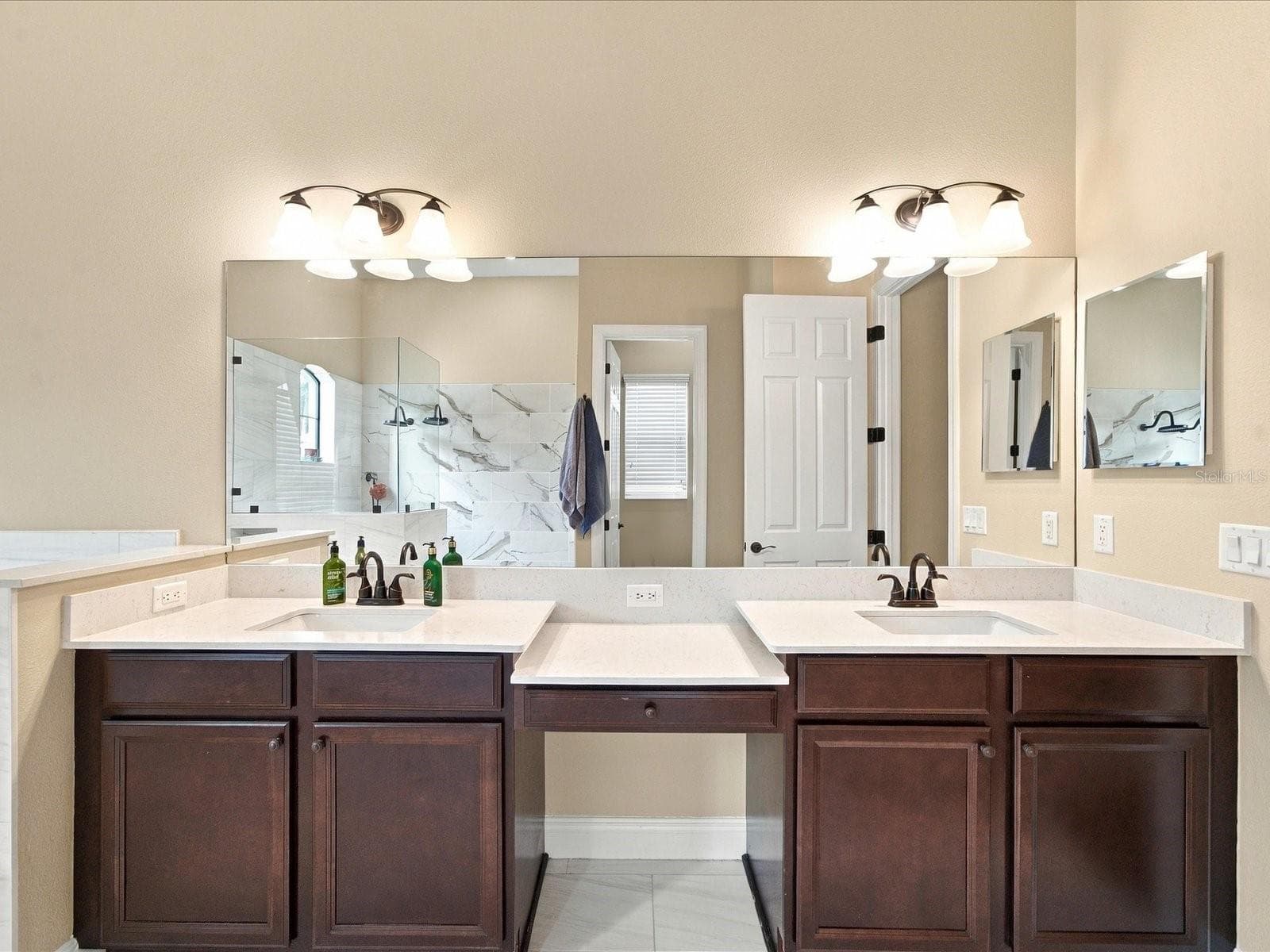 Single Family Residence at 17314 SAN ARINGO PL, LUTZ, photo 71 of 97