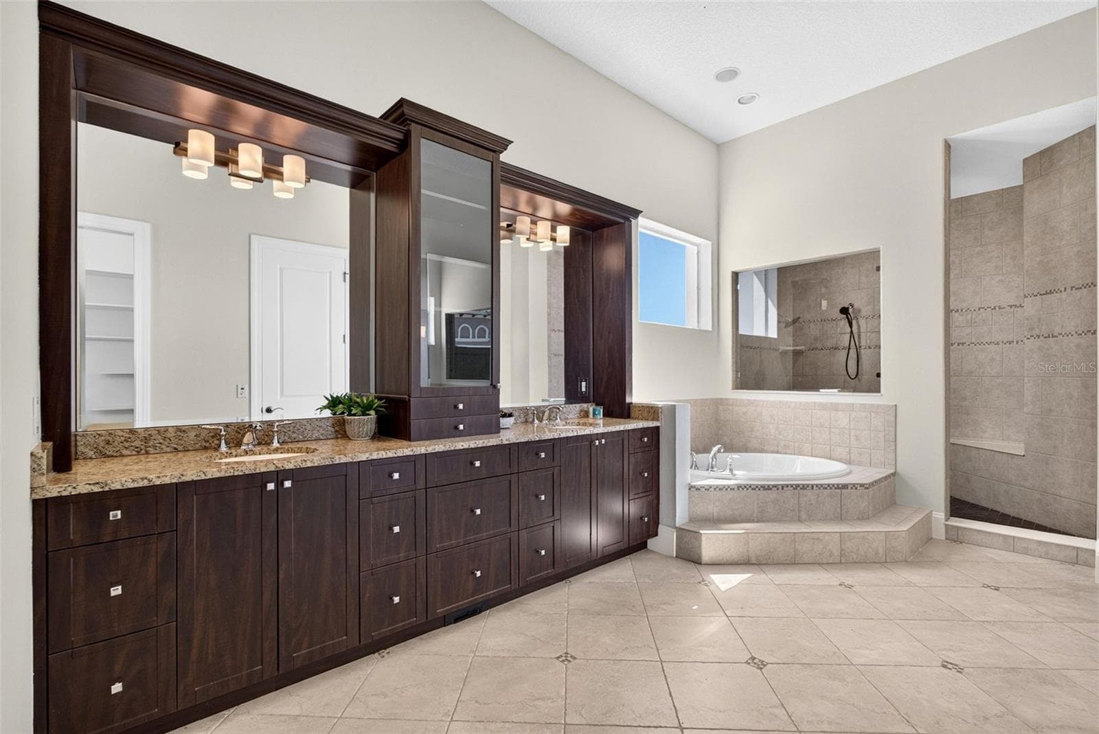 Single Family Residence at 6 HAMMOCK BEACH CT, PALM COAST, photo 58 of 126