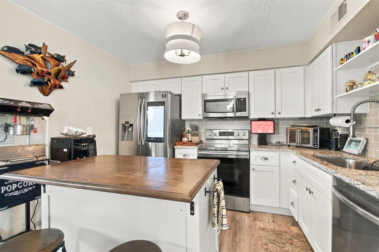 Open Concept Kitchen - 1880 CLEARBROOKE DR, CLEARWATER