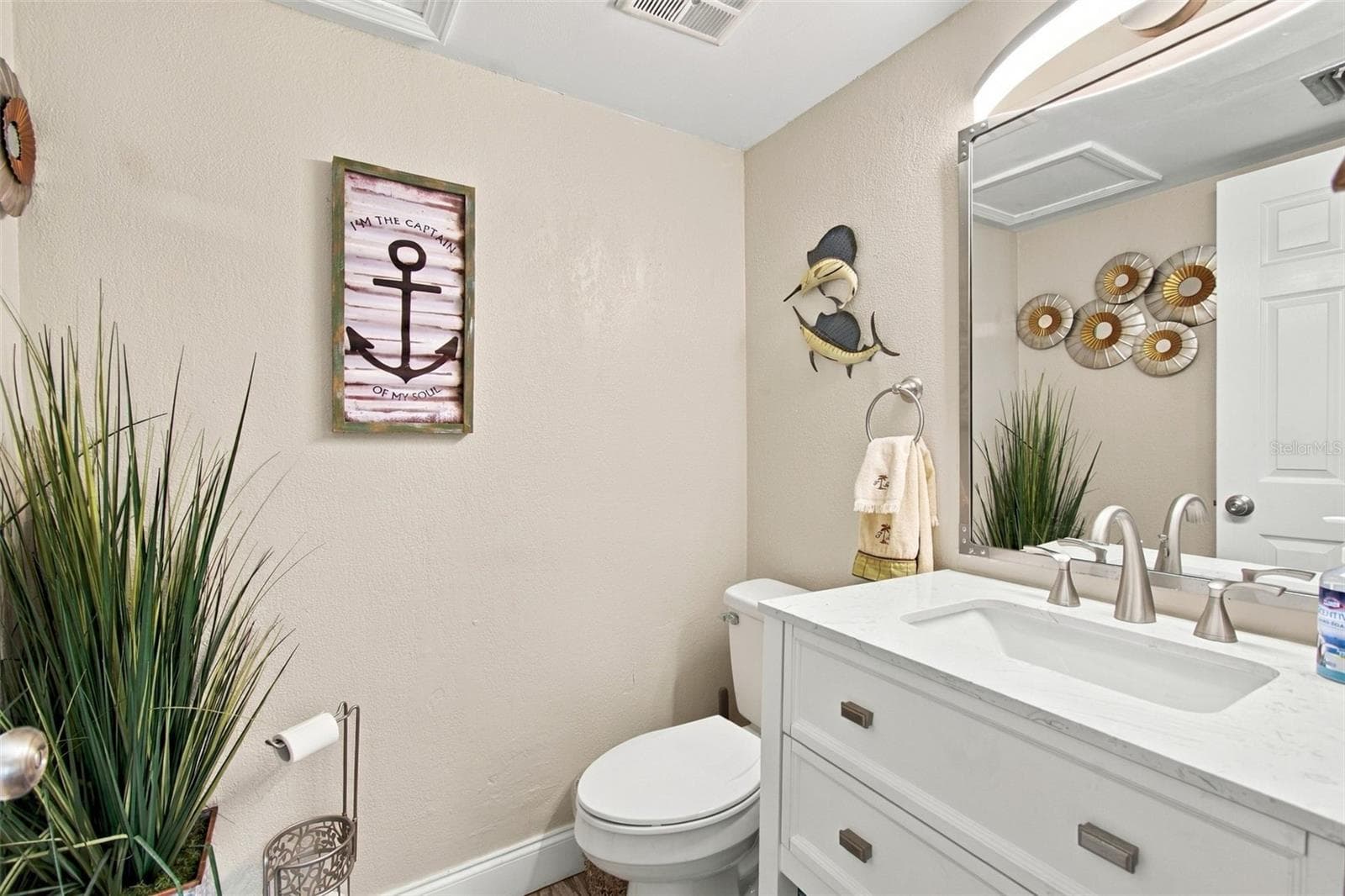 Bath - 1880 CLEARBROOKE DR, CLEARWATER