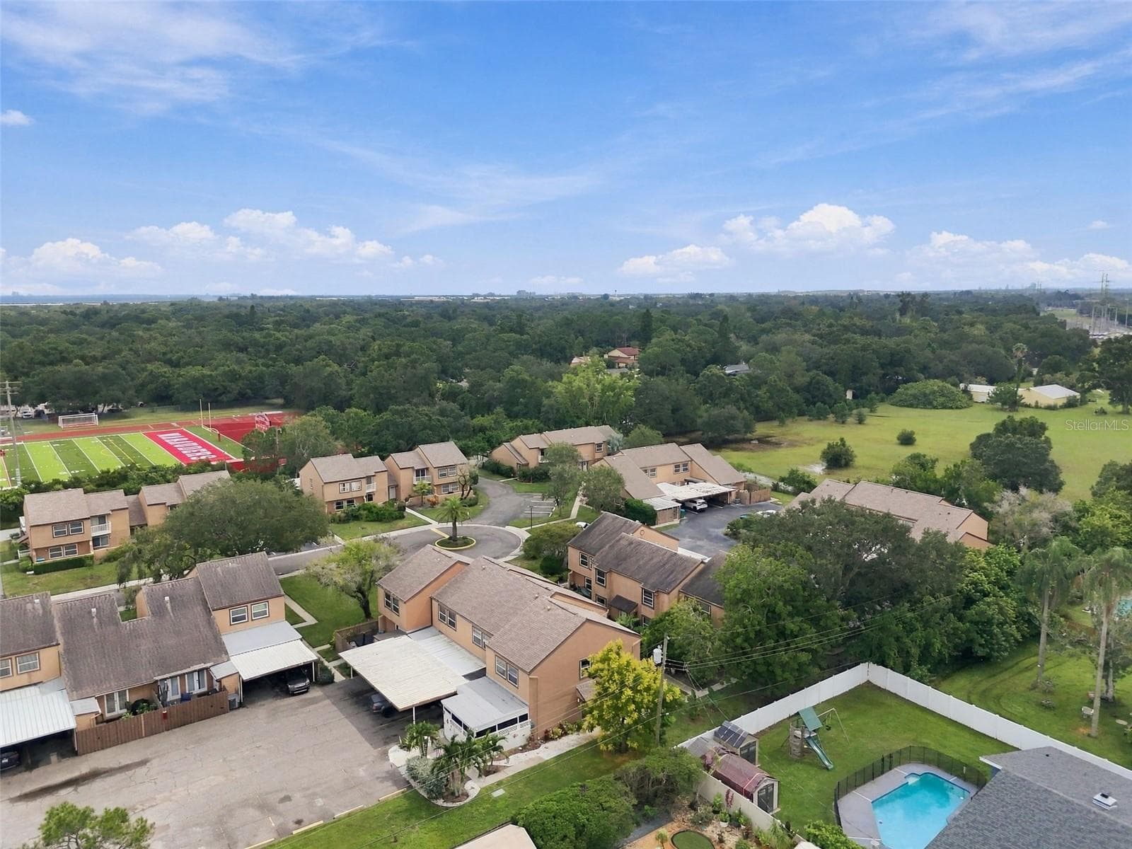 Townhouse at 1880 CLEARBROOKE DR, CLEARWATER, photo 26 of 37