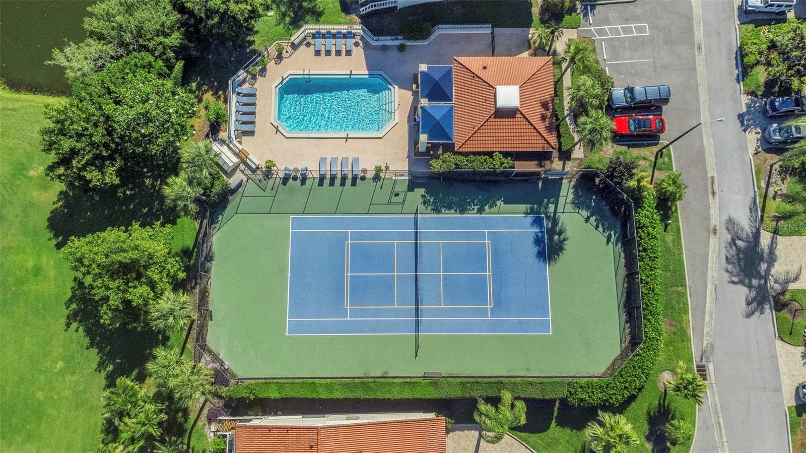Courts and community pool - 5650 ESCONDIDA BLVD S, ST PETERSBURG