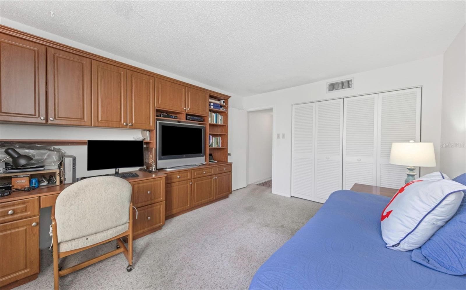 Main level bedroom/office - 5650 ESCONDIDA BLVD S, ST PETERSBURG