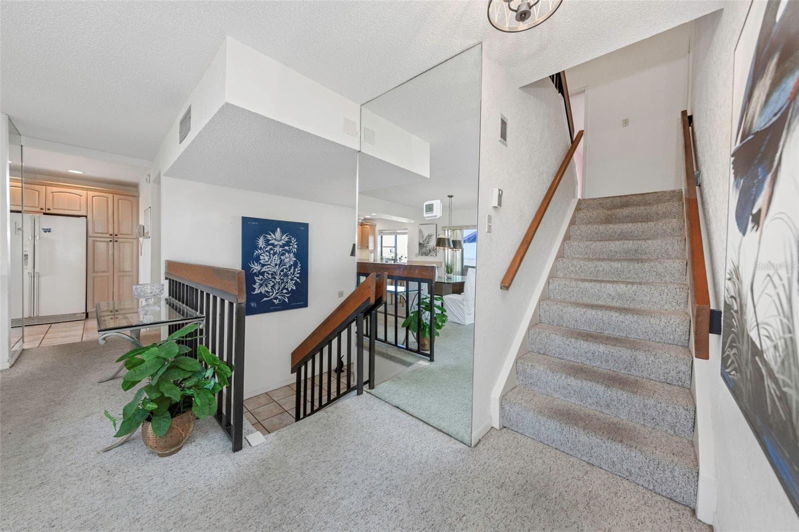 Half level to next bedroom - 5650 ESCONDIDA BLVD S, ST PETERSBURG