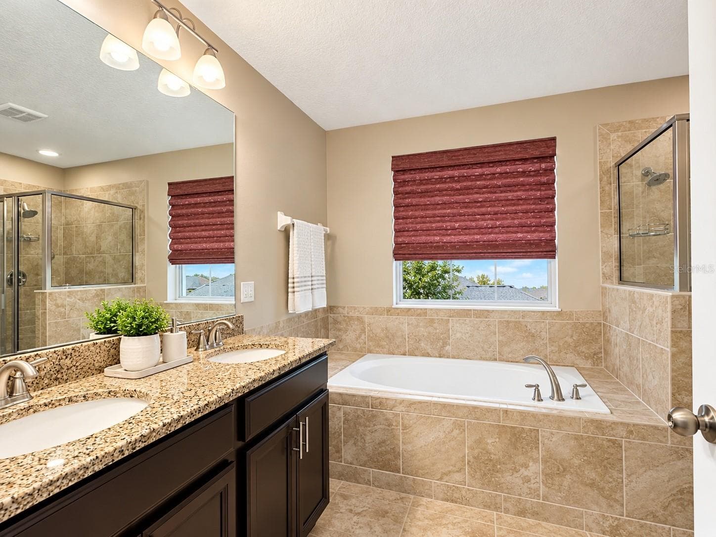 Single Family Residence at 10658 BANNAN ST, ORLANDO, photo 25 of 33