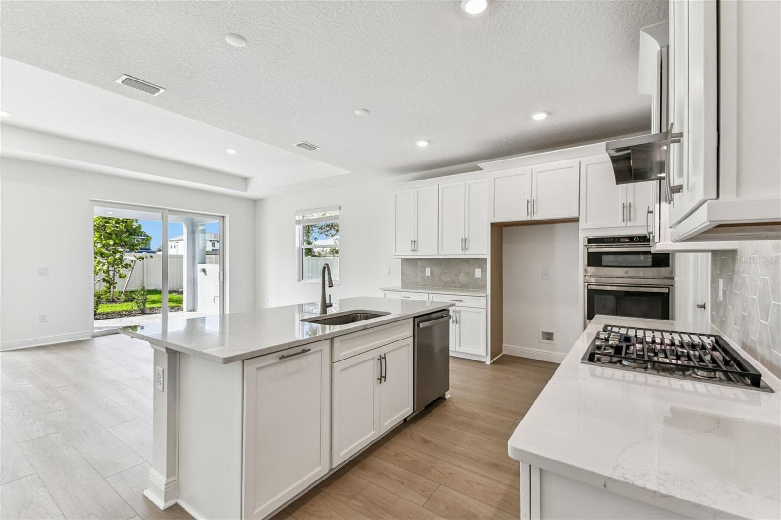 Single Family Residence at 7575 SEAHAWK AVE, SARASOTA, photo 20 of 56