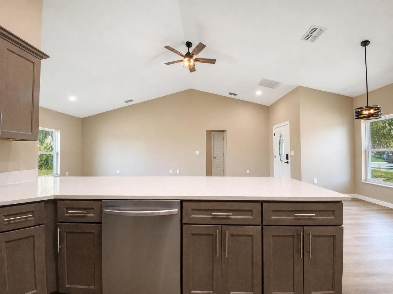 Single Family Residence at 415 ELLERBE WAY, LAKELAND, photo 9 of 31