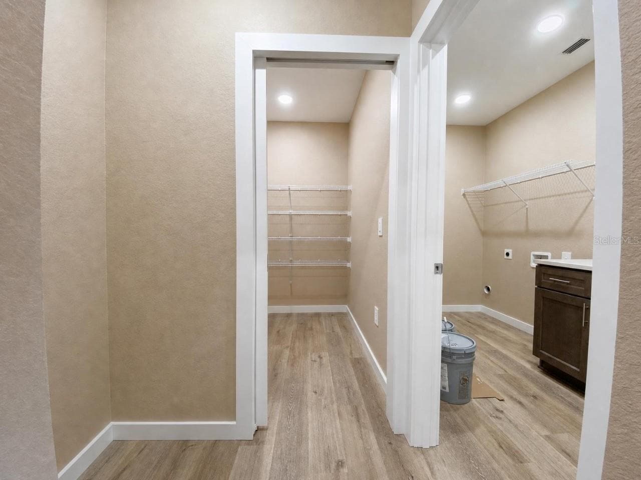 Single Family Residence at 415 ELLERBE WAY, LAKELAND, photo 10 of 31
