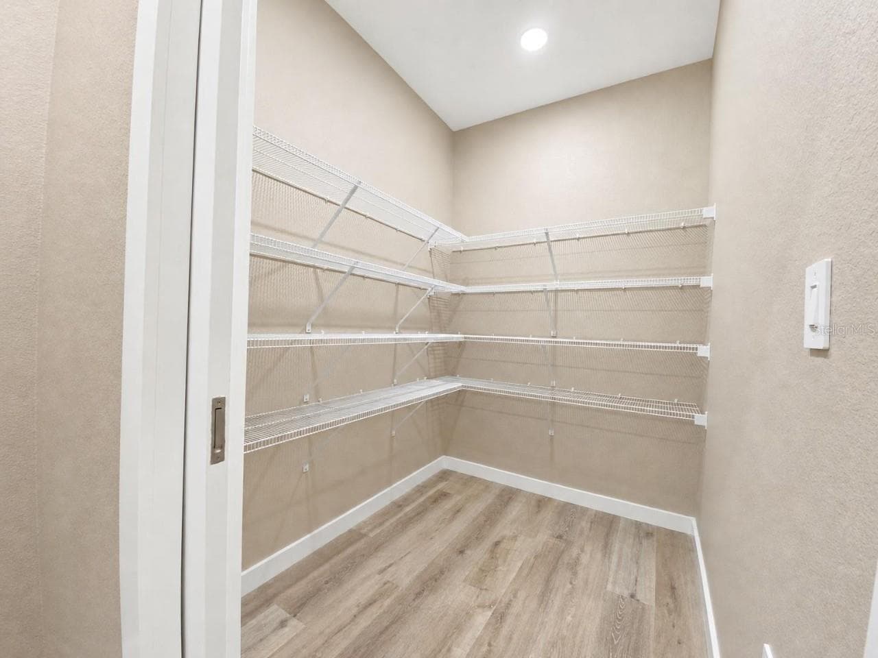 Single Family Residence at 415 ELLERBE WAY, LAKELAND, photo 11 of 31