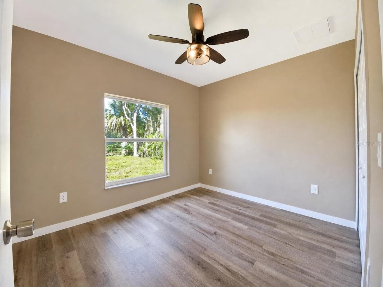 Single Family Residence at 415 ELLERBE WAY, LAKELAND, photo 27 of 31