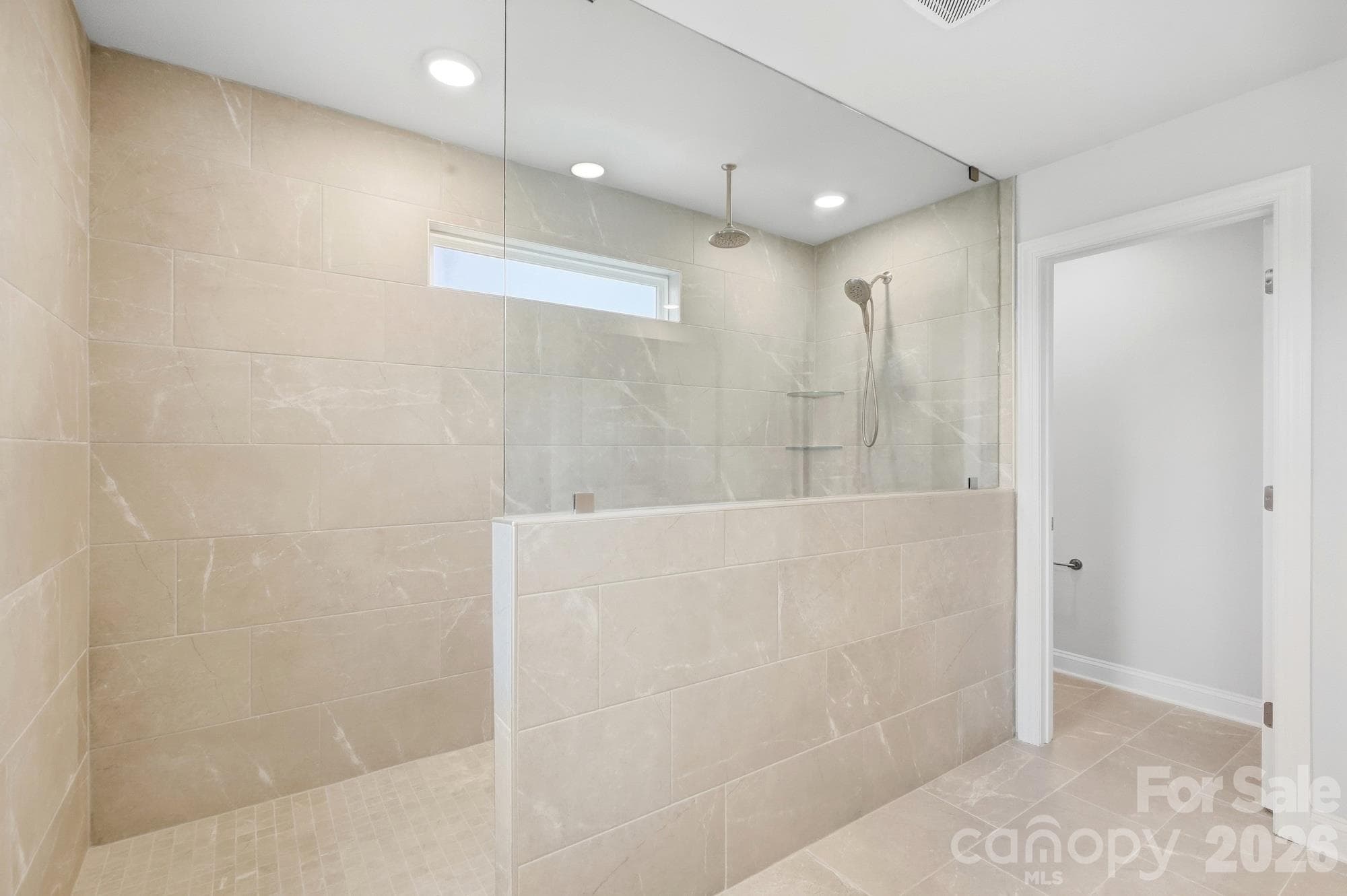 Spa Shower - 2517 Mabel Lane, Monroe