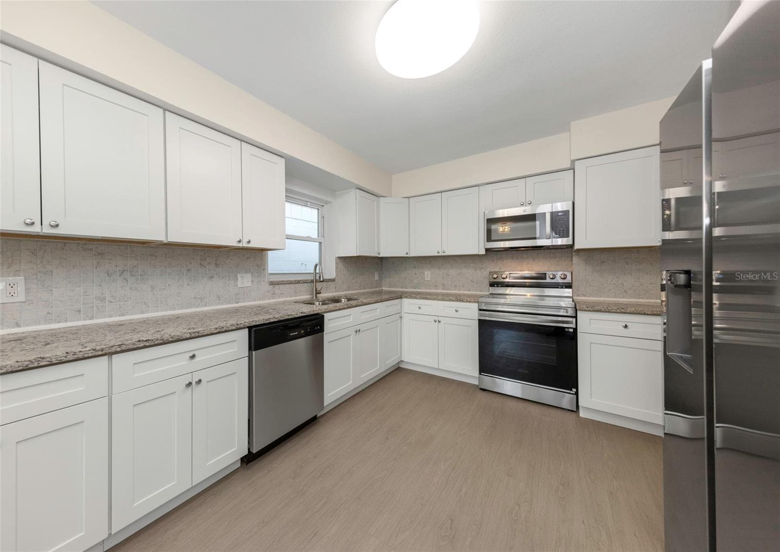 Single Family Residence at 4450 13TH AVE S, ST PETERSBURG, photo 15 of 35