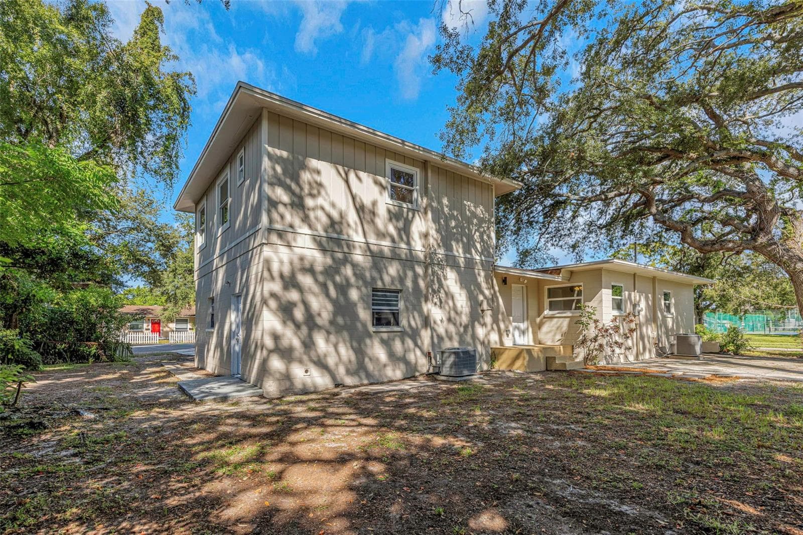 Single Family Residence at 4450 13TH AVE S, ST PETERSBURG, photo 25 of 35