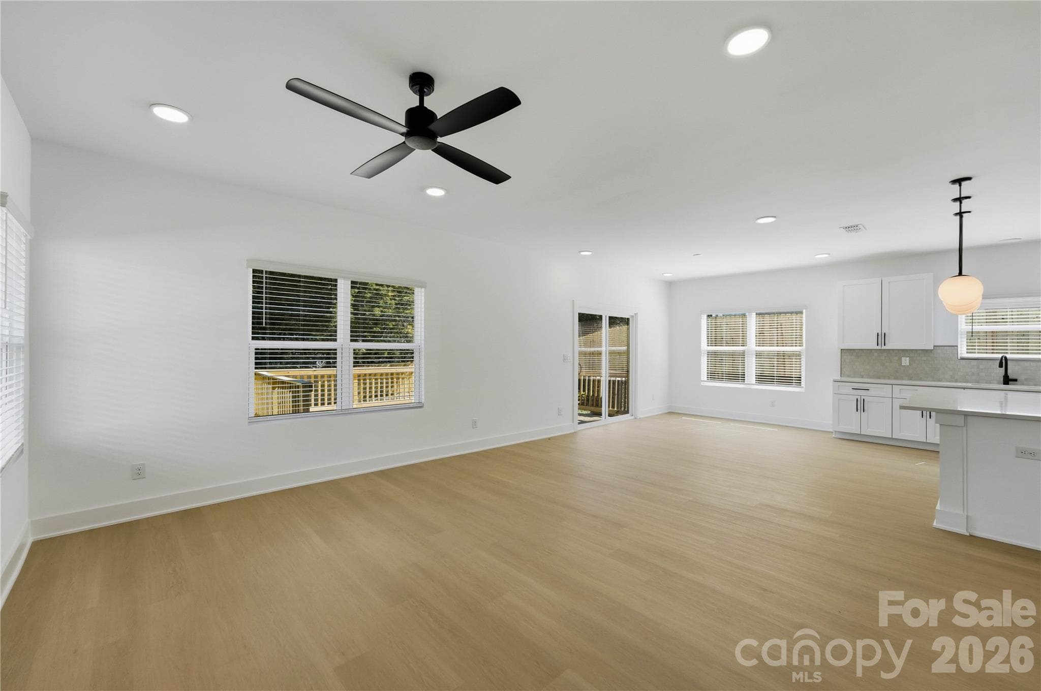 Single Family Residence at 6206 Linda Vista Lane, Charlotte, photo 15 of 37