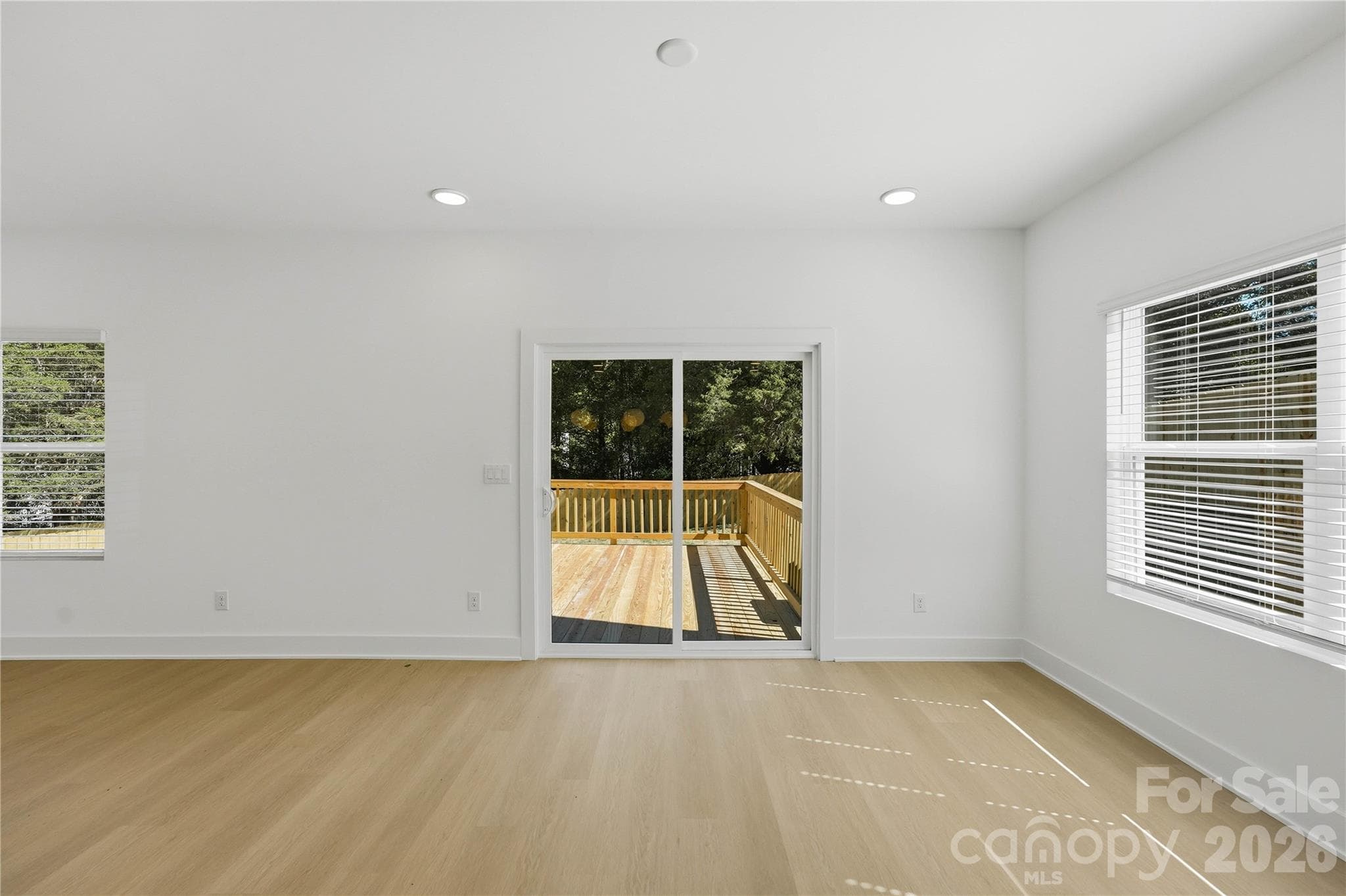 Single Family Residence at 6206 Linda Vista Lane, Charlotte, photo 17 of 37