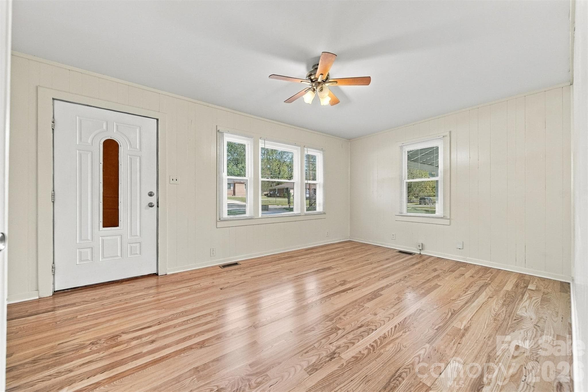 Single Family Residence at 110 Brookside Lane, Morganton, photo 2 of 28