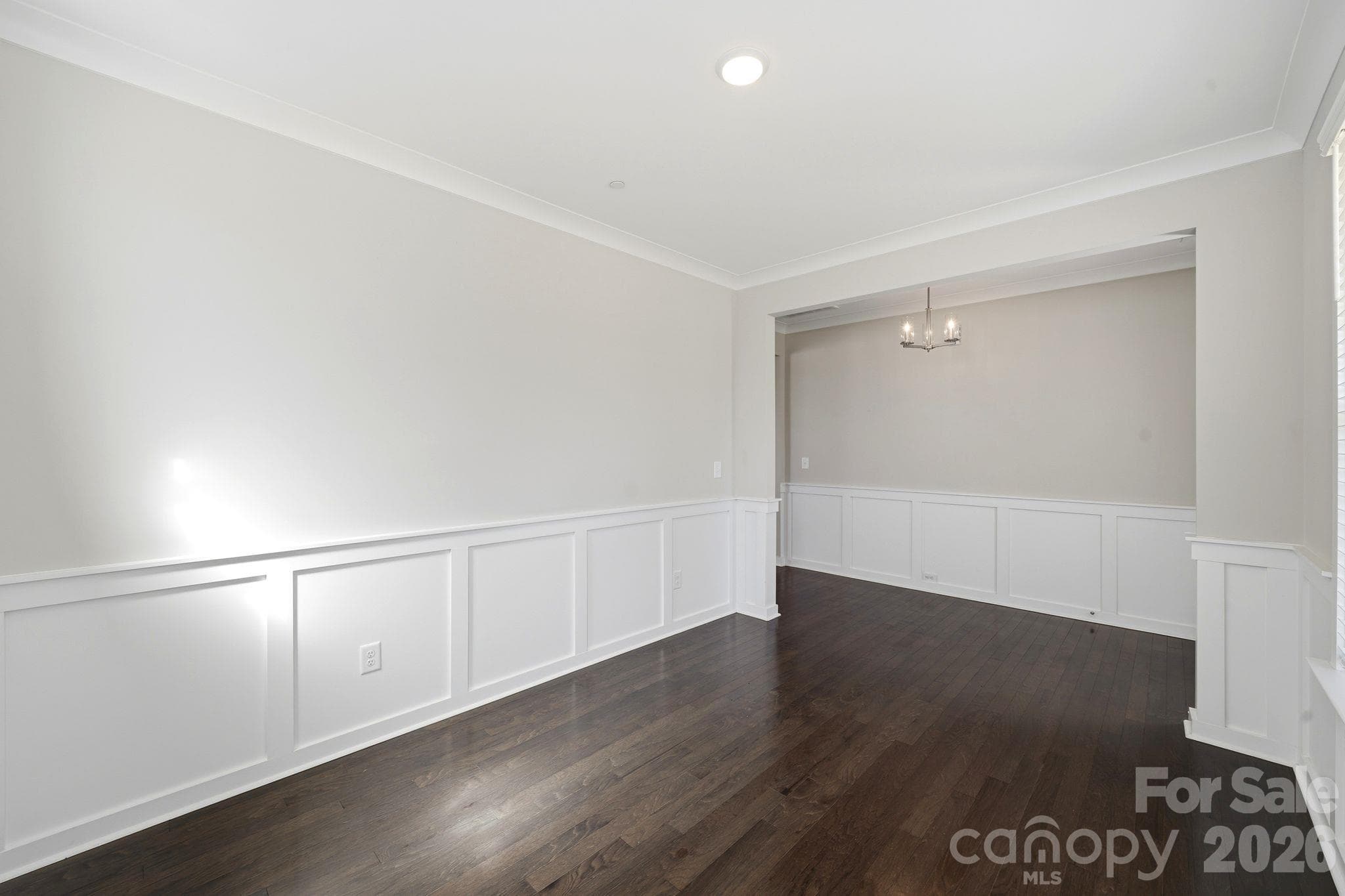 Single Family Residence at 977 NW Bellegray Lane, Concord, photo 14 of 35