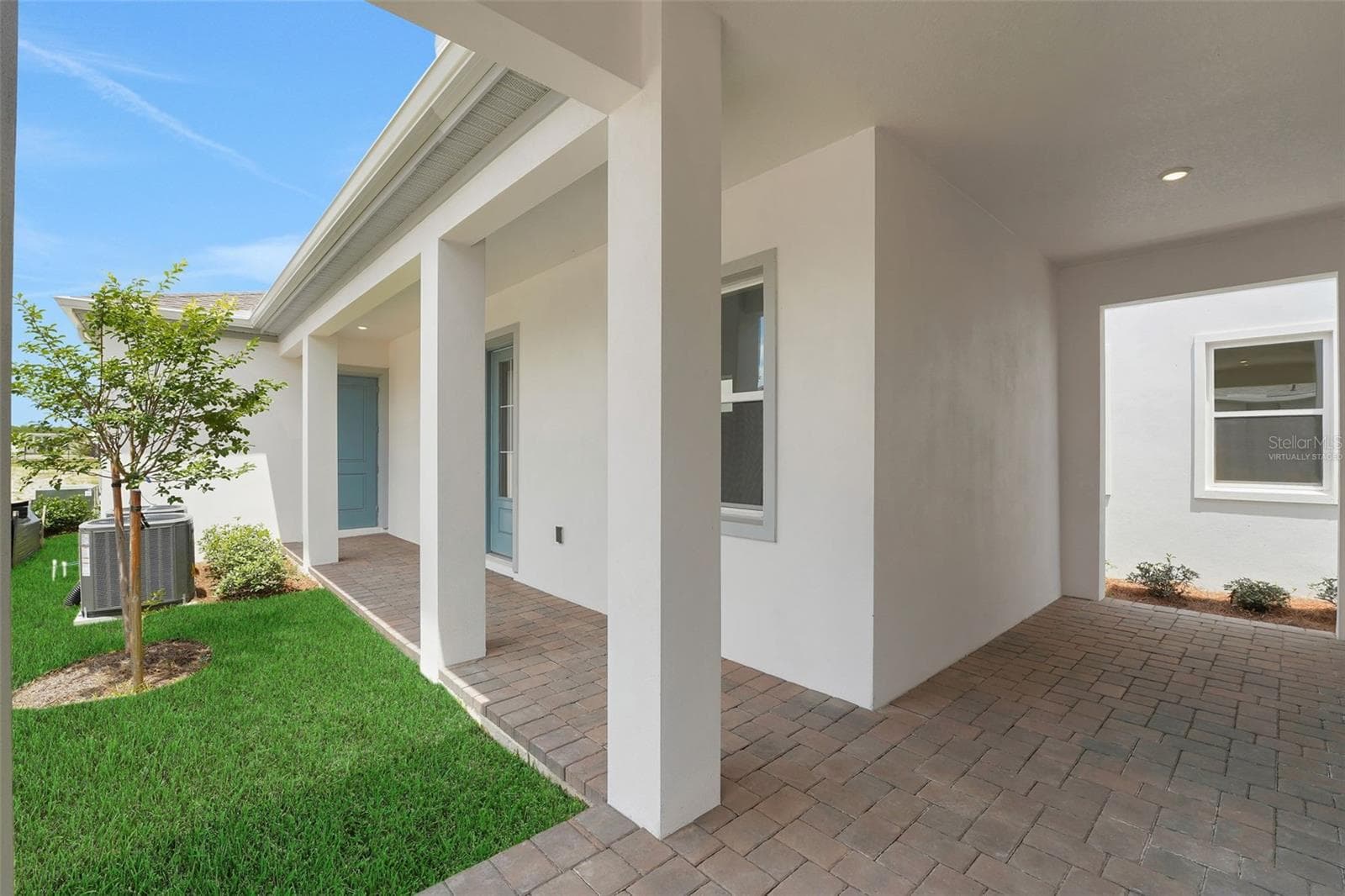 Virtually Staged - 9865 PEEBLES ST, ORLANDO