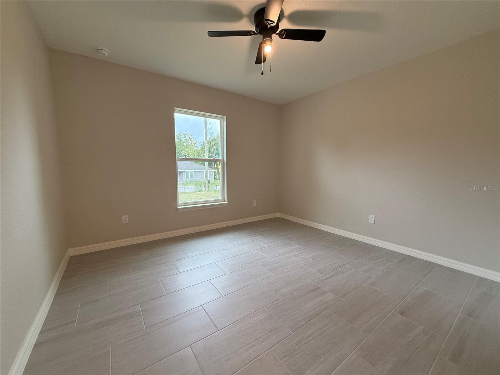 Single Family Residence at 46 LOCUST RUN RADL, OCALA, photo 8 of 15