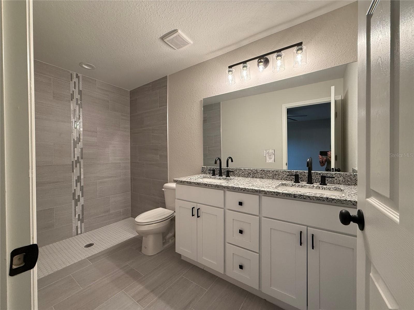 Single Family Residence at 46 LOCUST RUN RADL, OCALA, photo 13 of 15