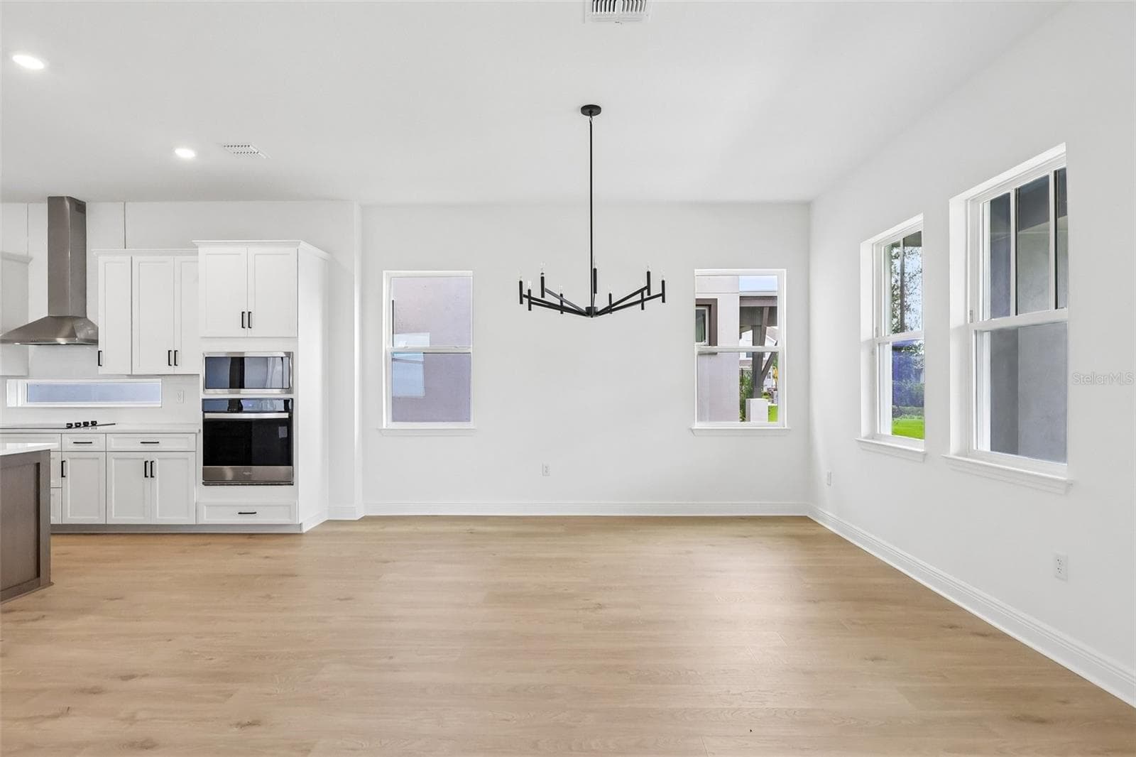 Single Family Residence at 10240 FIDDLEY ALY, ORLANDO, photo 20 of 97