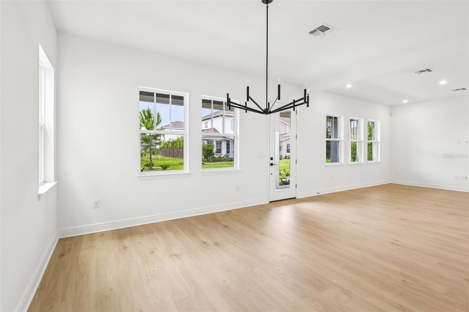Single Family Residence at 10240 FIDDLEY ALY, ORLANDO, photo 22 of 97