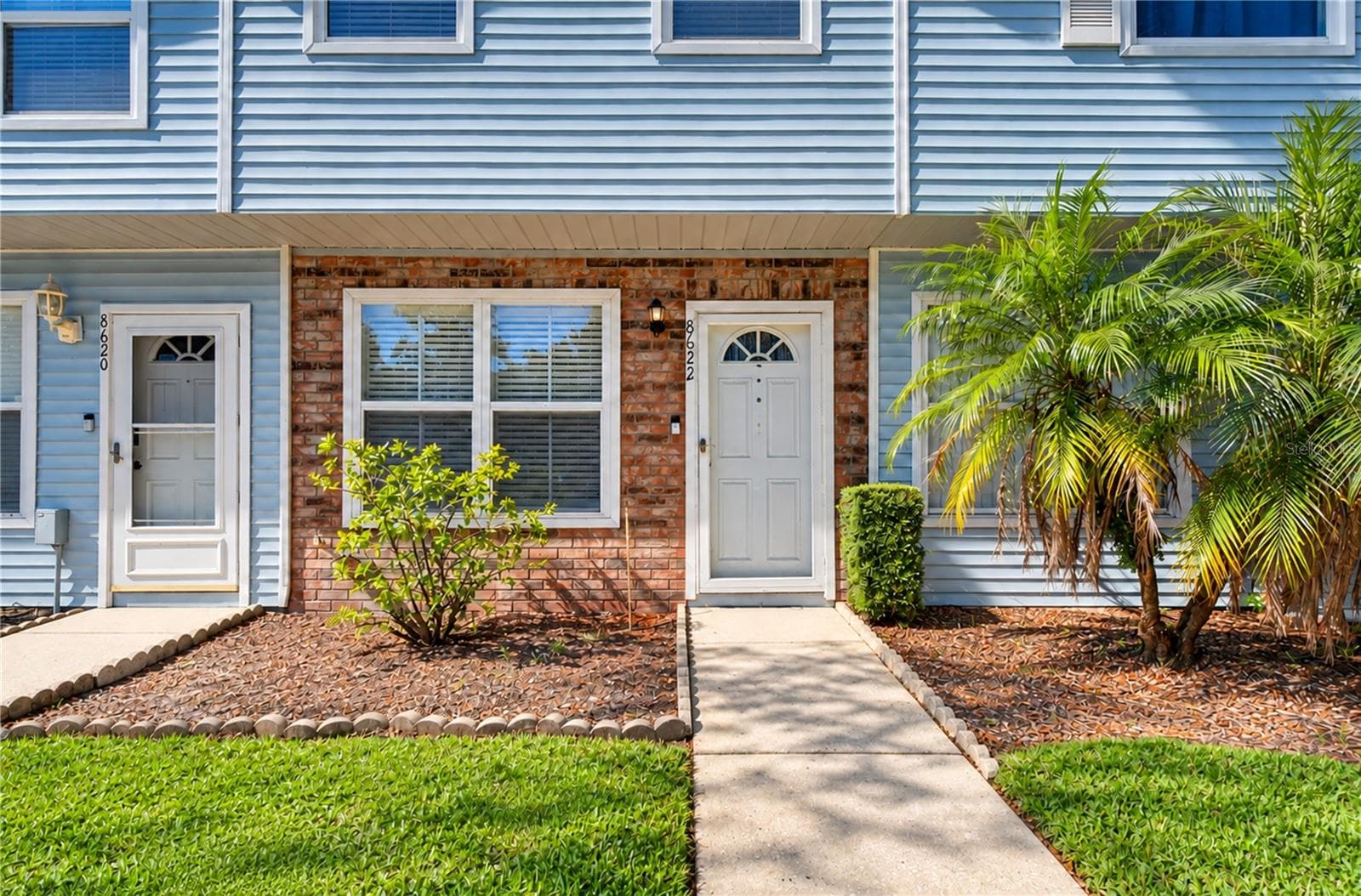 Townhouse at 8622 COBBLER PL, TAMPA, photo 6 of 39
