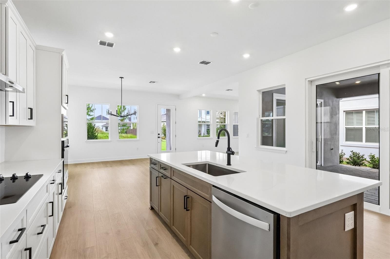 Single Family Residence at 10157 GOBAT ALLEY ST, ORLANDO, photo 30 of 91