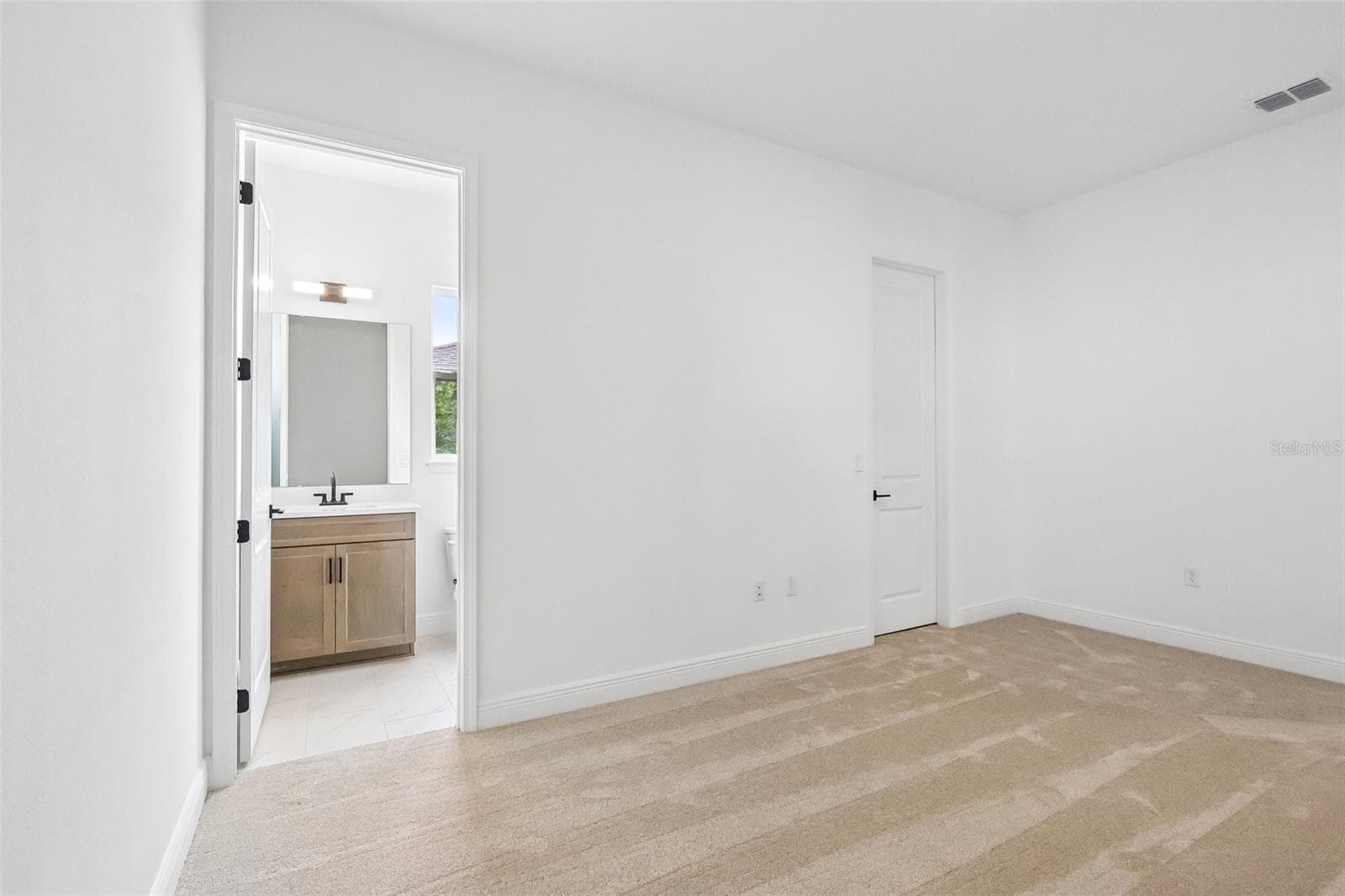 Single Family Residence at 10157 GOBAT ALLEY ST, ORLANDO, photo 40 of 91