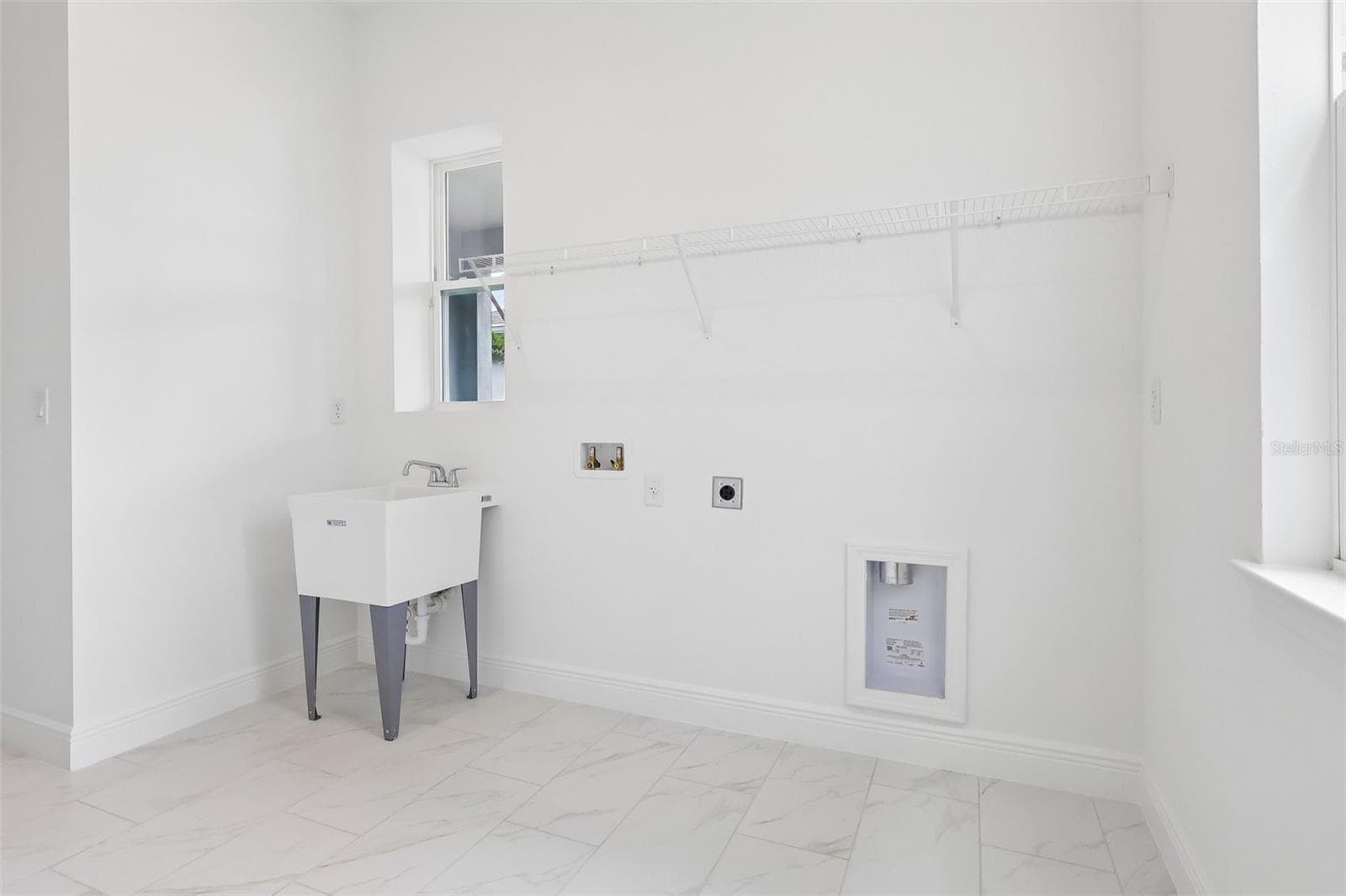 Single Family Residence at 10157 GOBAT ALLEY ST, ORLANDO, photo 46 of 91
