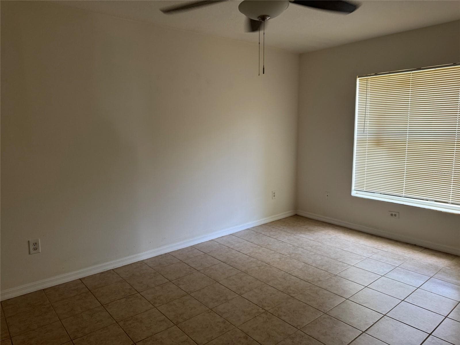 Single Family Residence at 2609 E EMMA ST, TAMPA, photo 7 of 18